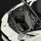Liberty Walk Lamborghini Aventador Limited Edition – Metallicweiß 1:18 Maßstab von AUTOart