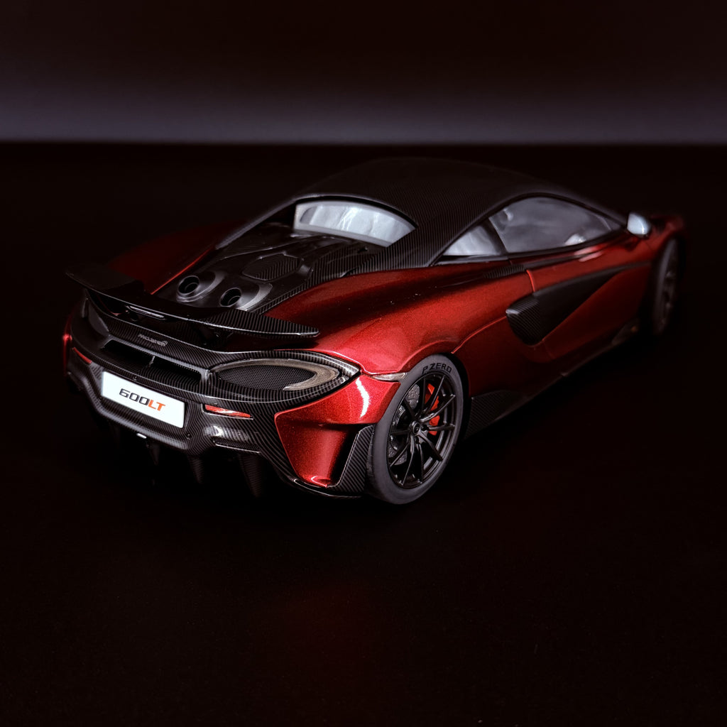 McLaren 600LT 2019 – Volcano Red Maßstab 1:18 von AUTOart