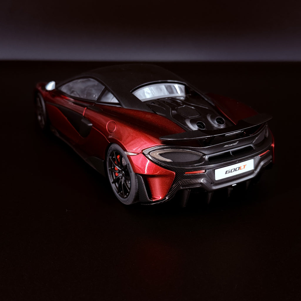 McLaren 600LT 2019 – Volcano Red Maßstab 1:18 von AUTOart