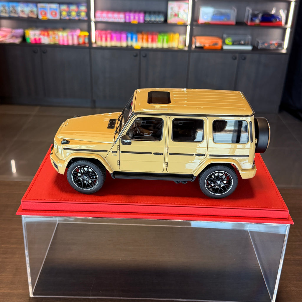 Mercedes-AMG G 63 W465 2025 – pouštní písek 1:18 od NZG