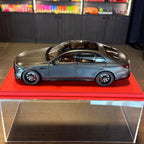 Mercedes-AMG E 53 Hybrid 4MATIC+ W214 2024 – grafitově šedá 1:18 od NZG