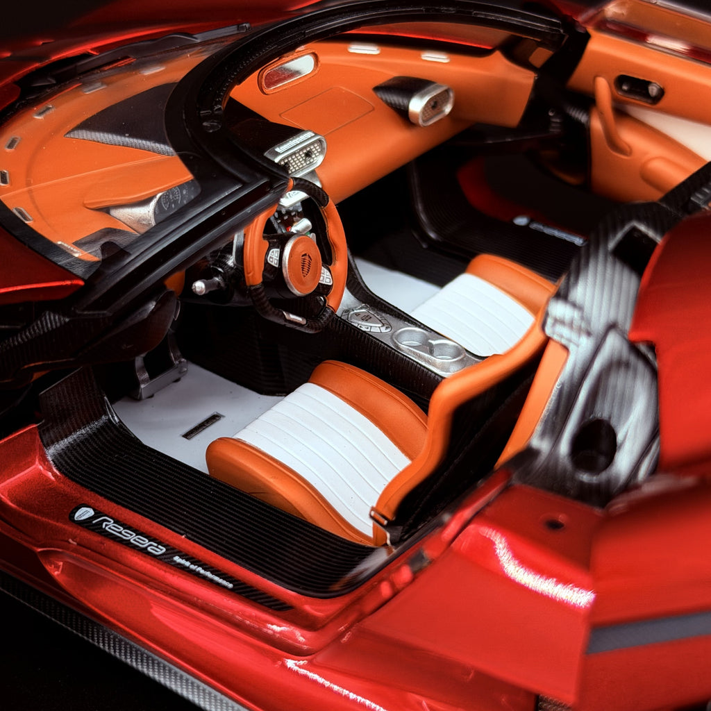 Koenigsegg Regera – Candy Red Maßstab 1:18 von AUTOart