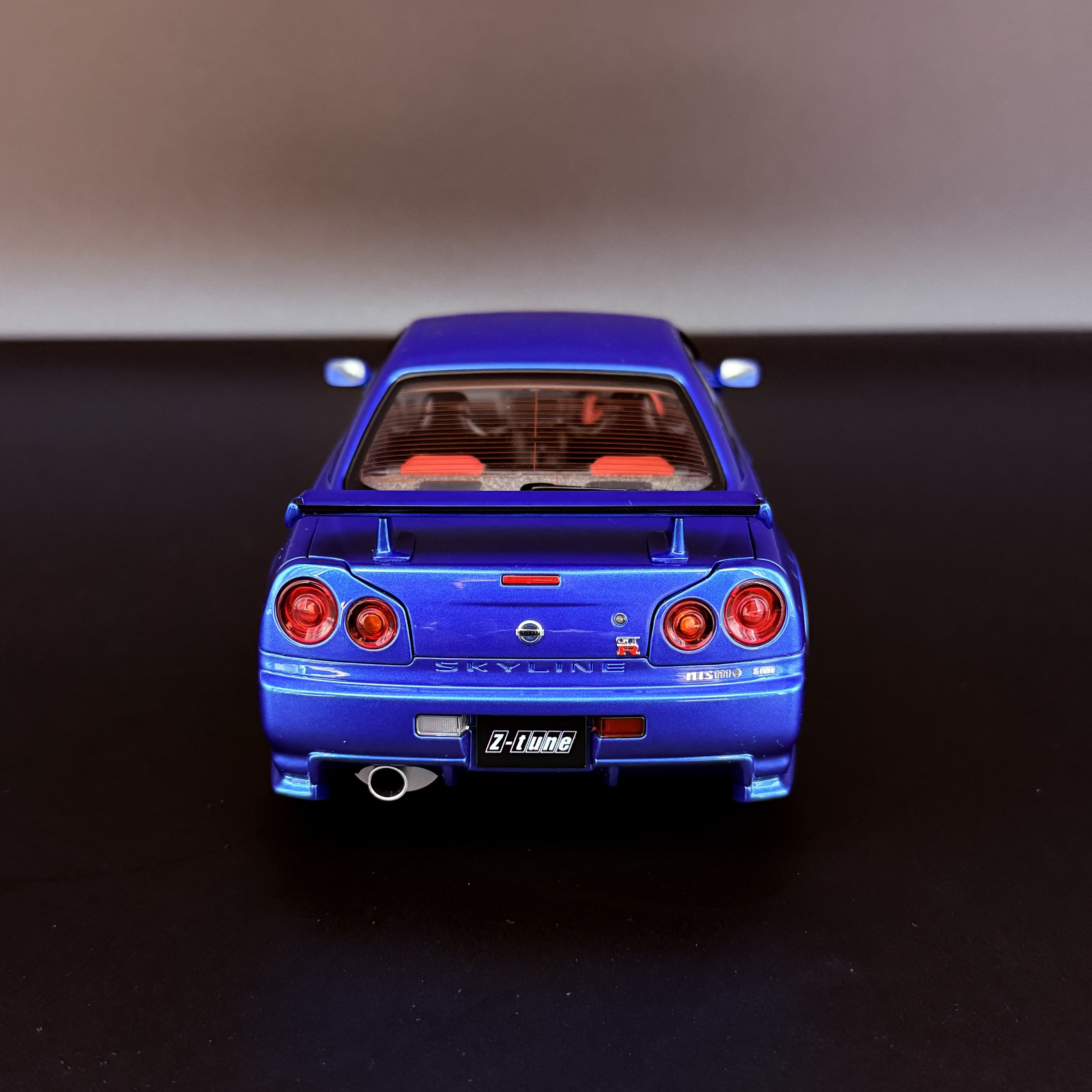 Nissan Skyline GT-R (R34) Z-tune 2005 – Blau 1:18 Maßstab von AUTOart