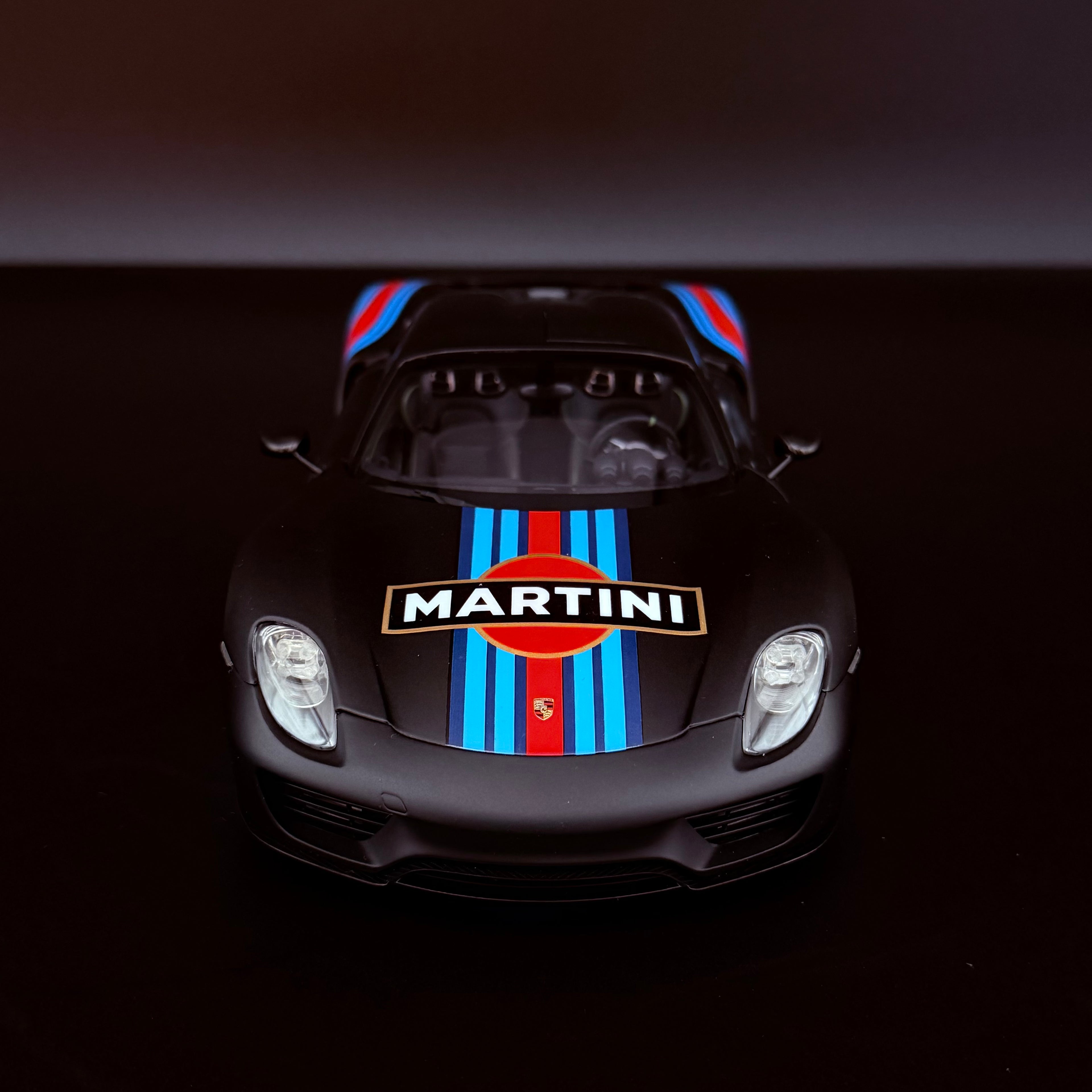Porsche 918 Spyder Weissach Package Martini Edition 2013 – Schwarz 1:18 Maßstab von AUTOart