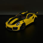 Porsche 911 GT2 RS (991.2) Weissach Package 2017 – Racing Yellow Maßstab 1:18 von AUTOart