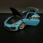 Porsche 911 GT2 RS Weissach (991.2) – Miami Blau Maßstab 1:18 von AUTOart