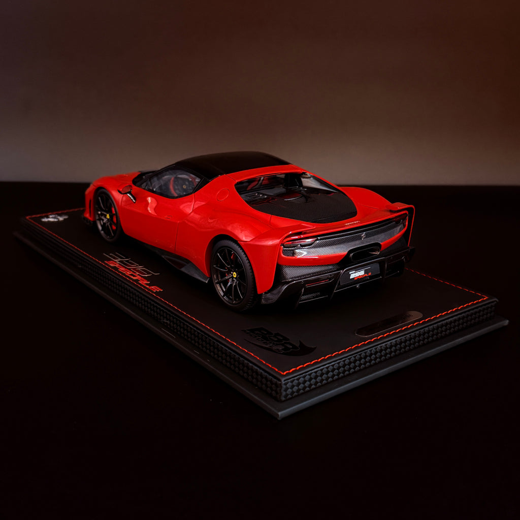 BBR Models Ferrari 296 Speciale Rosso Corsa con Techo Negro – Coche a Escala 1:18 con Vitrina (Edición Limitada 96 unidades) de BBR Models