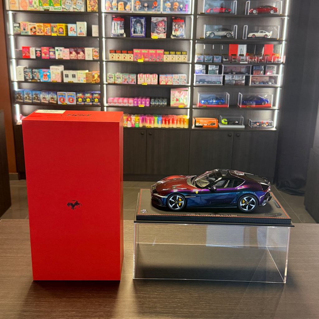 Ferrari 12Cilindri Panoramic Roof Chameleon 1:18 by BBR Models — Limited 48 pcs