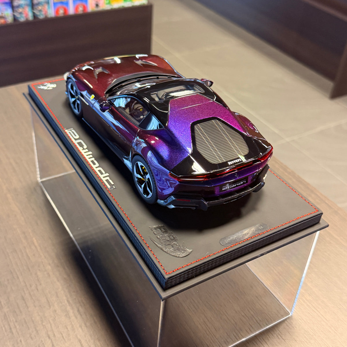 Ferrari 12Cilindri Panoramic Roof Chameleon 1:18 by BBR Models — Limited 48 pcs
