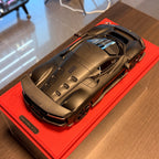 Ferrari F80 Matowy czarny 1:18 z gablotą od BBR Models — limitowana seria 30 szt.