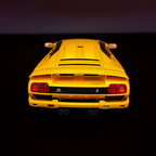 Lamborghini Diablo SE30 JOTA – Superfly Yellow Maßstab 1:18 von AUTOart