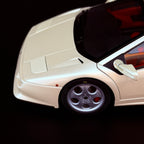 Lamborghini Diablo SE30 JOTA – Balloon White Maßstab 1:18 von AUTOart