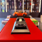Mercedes-Benz 560 SEC (C126) 1986 šedá metalíza 1:43 od Maxichamps