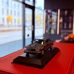 Mercedes-Benz 560 SEC (C126) 1986 šedá metalíza 1:43 od Maxichamps