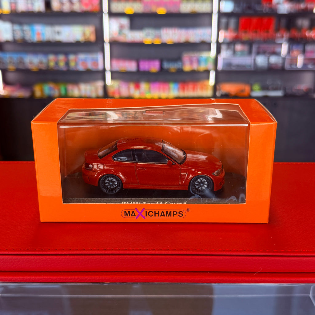 BMW 1. řady M Coupé (E82) 2011 oranžová metalíza 1:43 od Maxichamps