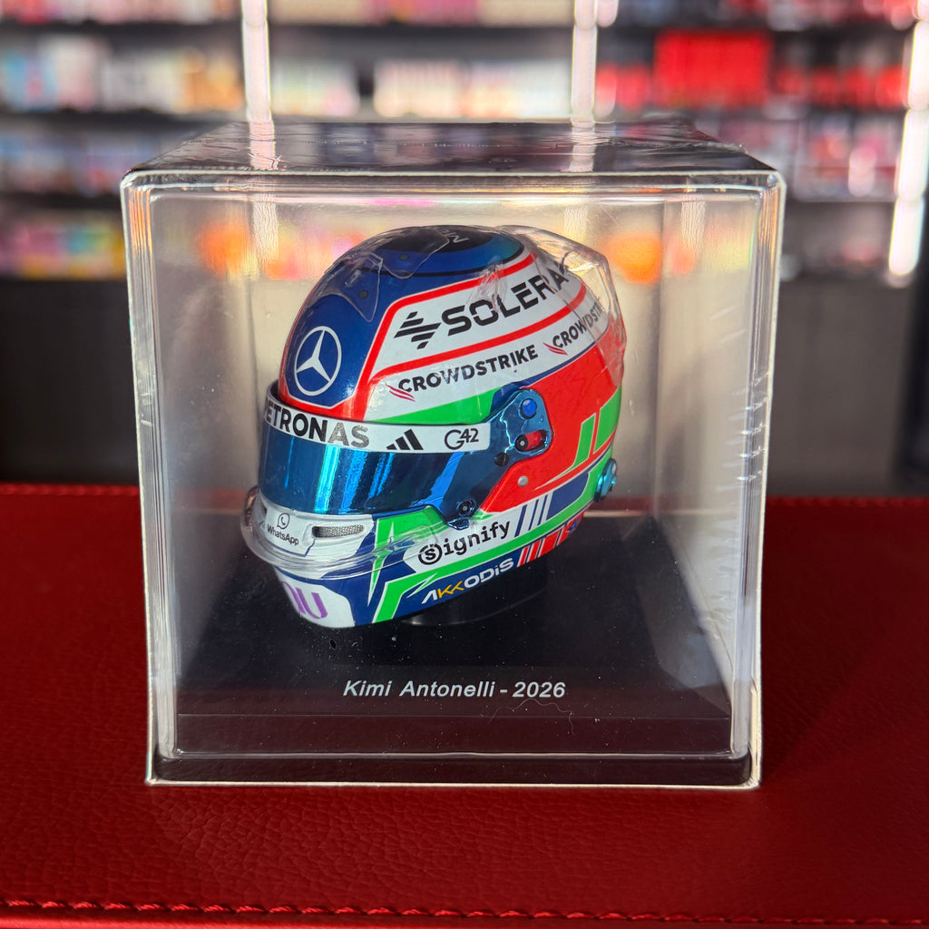 Шлем Kimi Antonelli 2026 Mercedes-AMG Petronas F1 1:5 от Spark