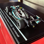 Vítěz Velké ceny Číny 2026 Kimi Antonelli Mercedes-AMG Petronas W17 č. 12 v měřítku 1:43 od Spark