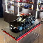 BMW 740i E38 1:18 af KK Scale