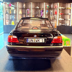 BMW 740i E38 1:18 af KK Scale