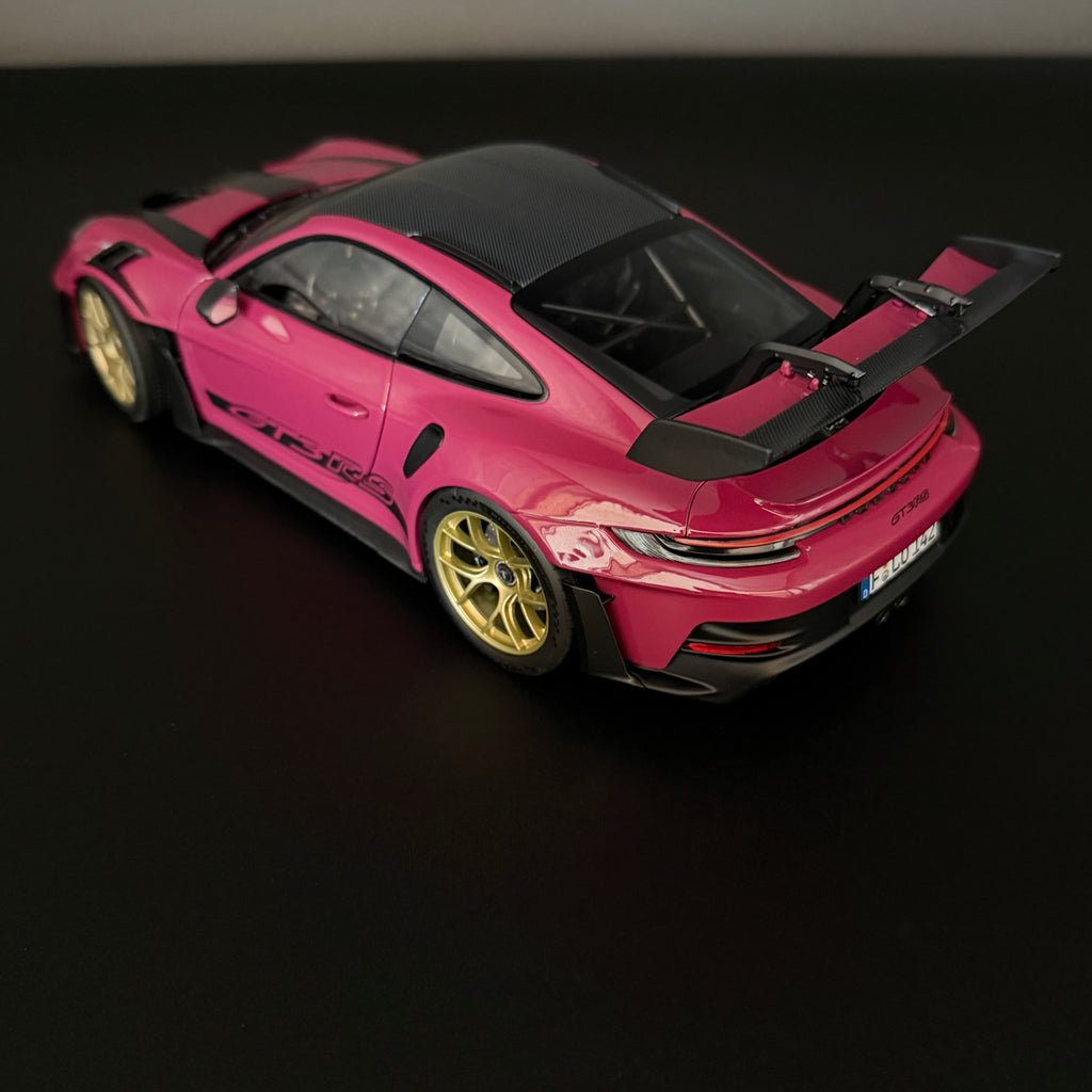 Porsche 911 (992) GT3 RS Weissach Paket 2022 Ruby Star Norev 1/18