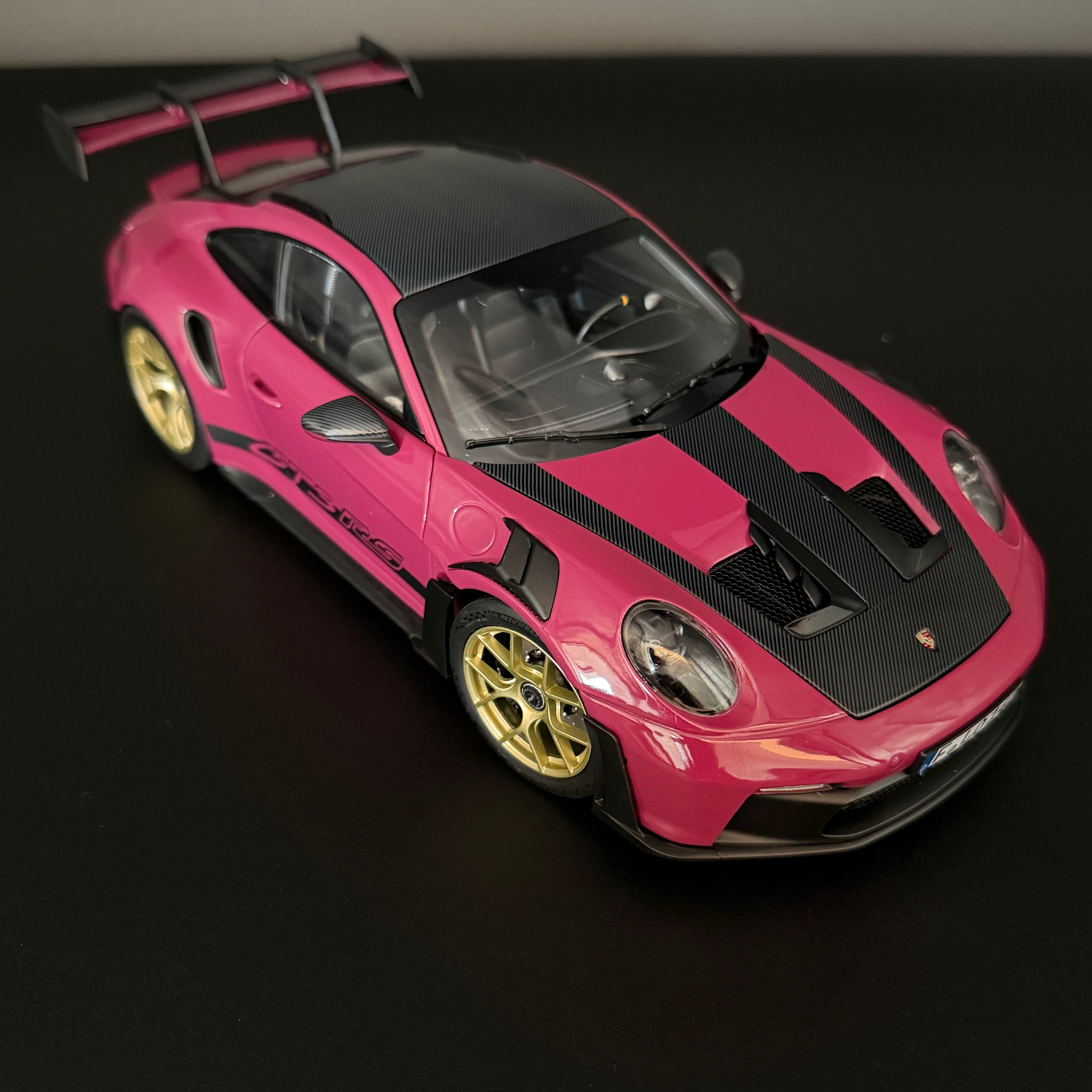 Porsche 911 (992) GT3 RS Weissach Paket 2022 Ruby Star Norev 1/18