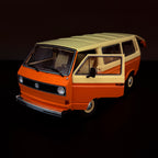Volkswagen T3a Minibus 1978 Orange / Weiß Maßstab 1:18 Modell