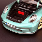 Porsche 911 992 GT3 Touring Paket 2021 - 1:18 Norev