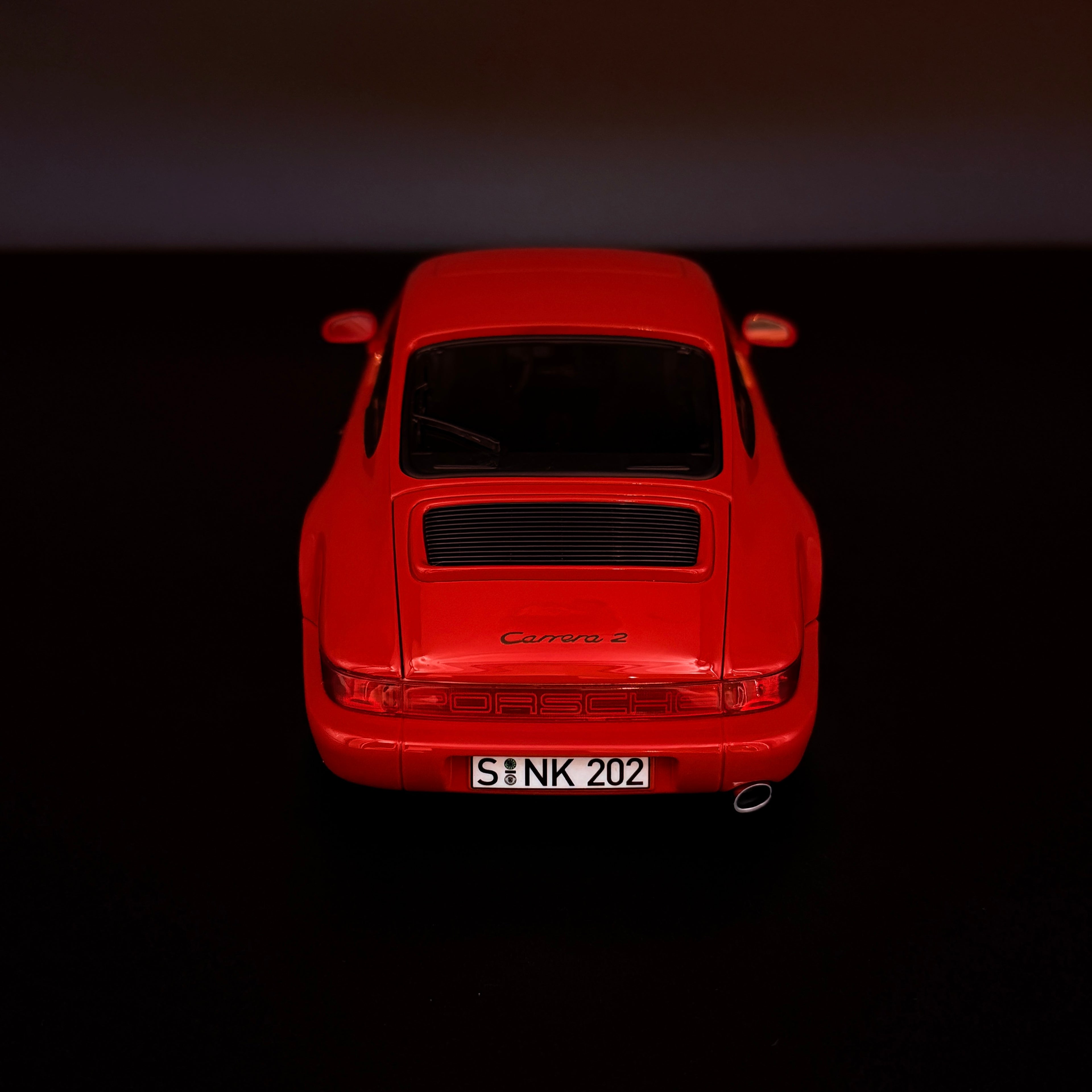 Porsche 911 (964) Carrera 2 Coupé (1990), Maßstab 1:18, Norev