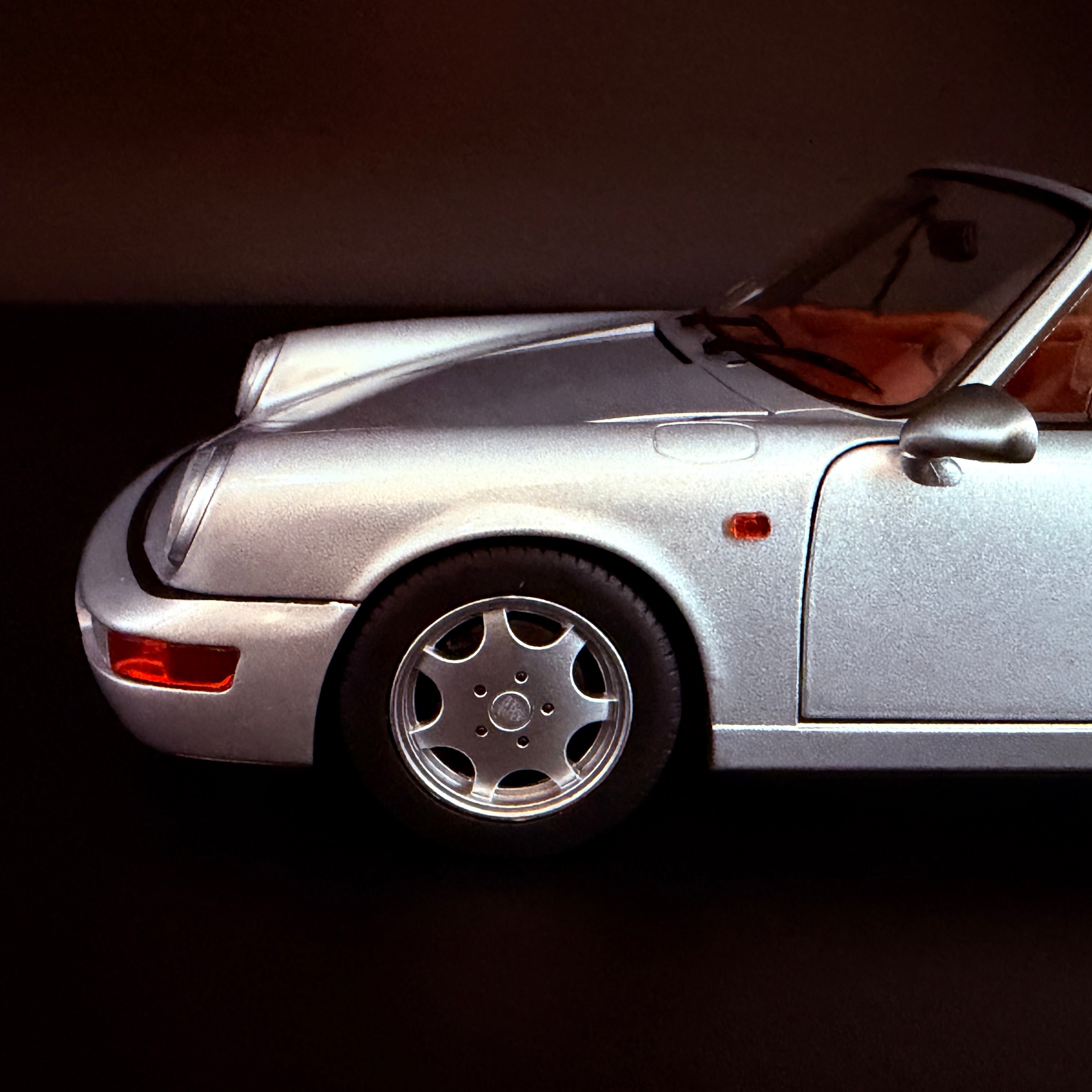 Porsche 911 964 Carrera 2 Cabriolet 1990 Silber Norev 1/18 Automodell