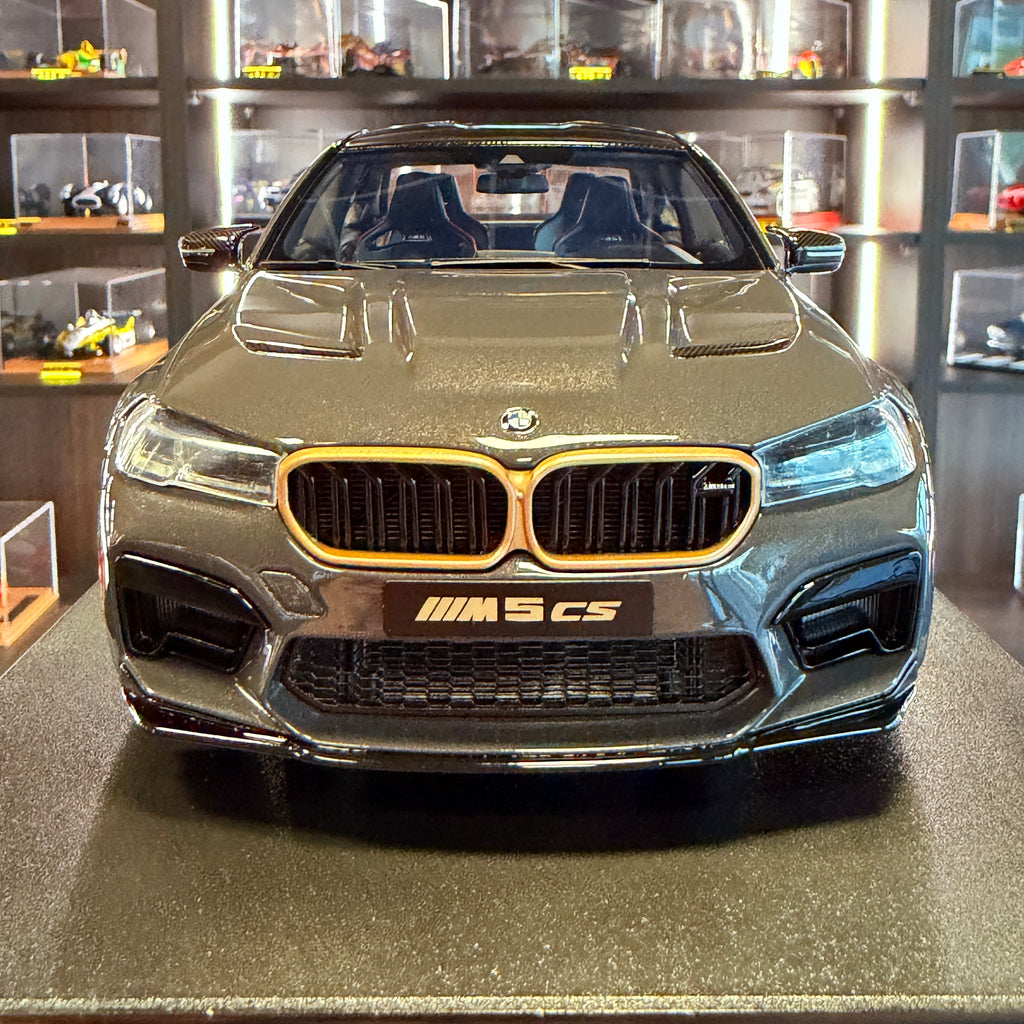 BMW M5 (F90) CS – Brands Hatch Grey Metallic 2021 1:18 by GTspirit
