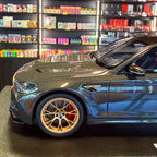 BMW M5 (F90) CS – Brands Hatch Grey Metallic 2021 1:18 by GTspirit