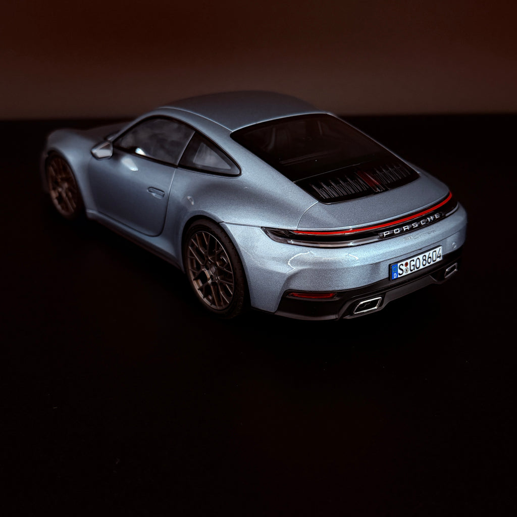 Porsche 911 Carrera 964 2025 Poler Silver Metallic