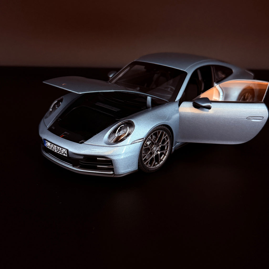 Porsche 911 Carrera 964 2025 Poler Silver Metallic