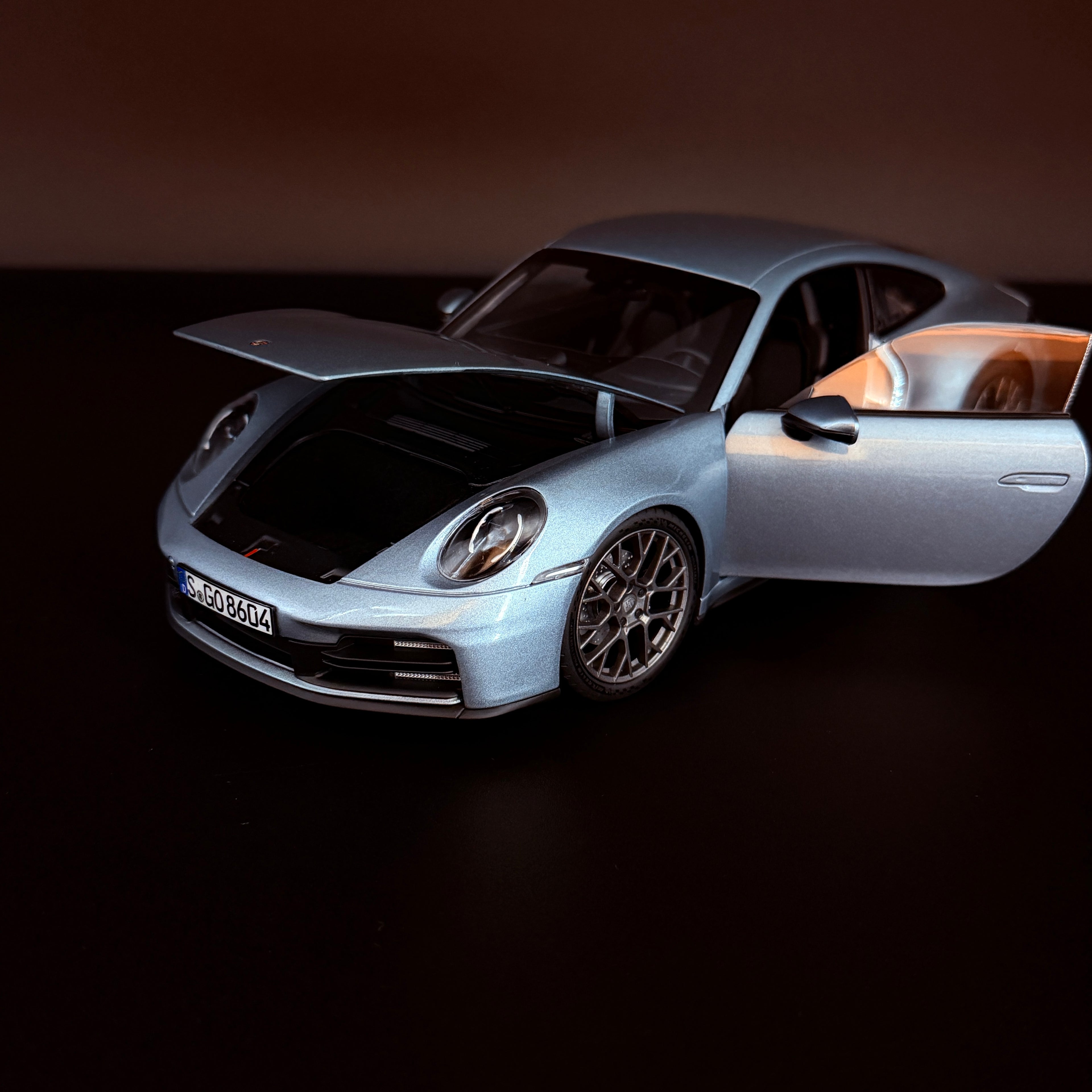 Porsche 911 Carrera 964 2025 Poler Silver Metallic