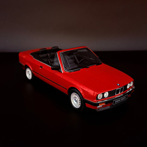 BMW 325i Cabriolet (E30) 1986 – 1:18 Scale by OTTOmobile – OttOmobile – view 2