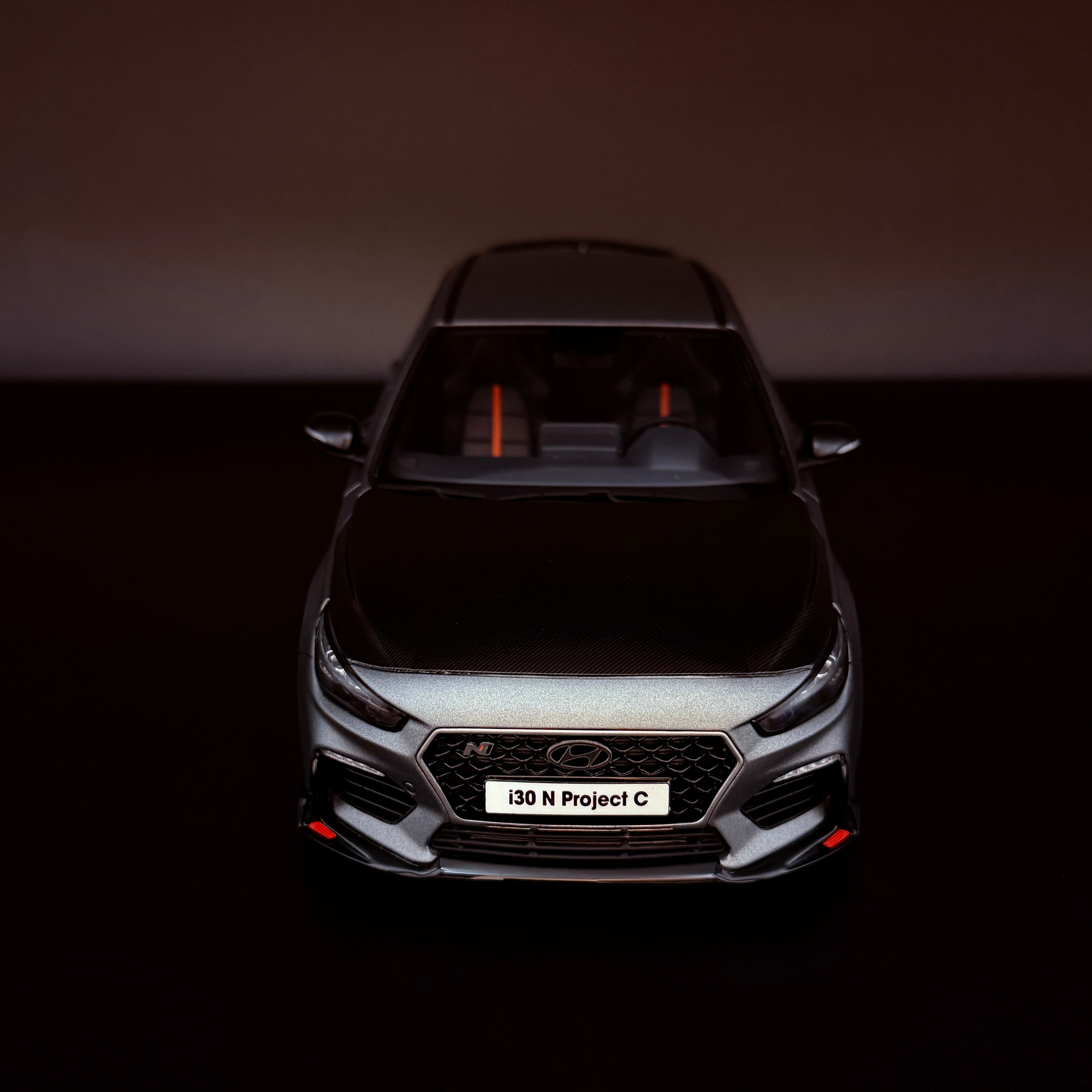 Hyundai i30 N Project C 2022 – Matt Grey 1:18 Maßstab von OTTOmobile