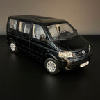 Norev Volkswagen T5 Multivan Minibus 2003 1/18 schwarz