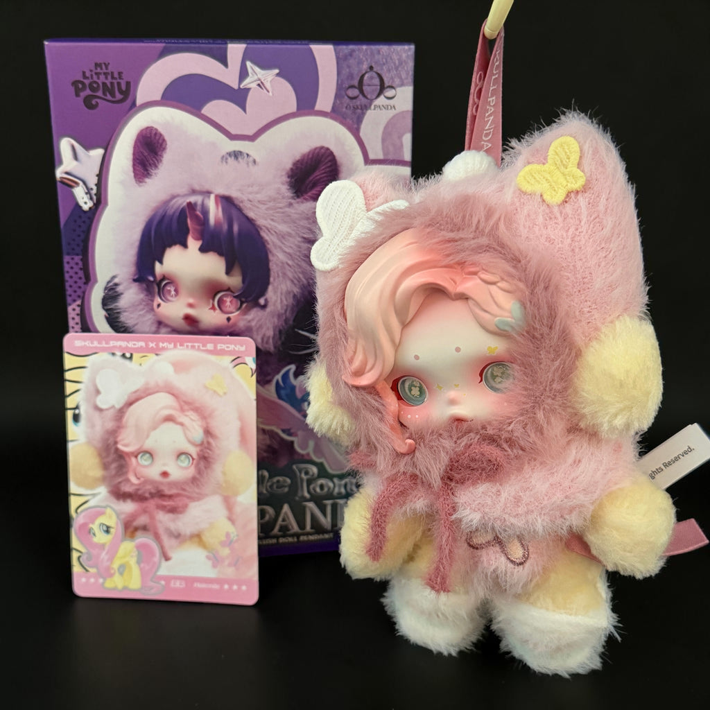 SKULLPANDA × My Little Pony Series Fluttershy plüssbaba-medál – POP MART