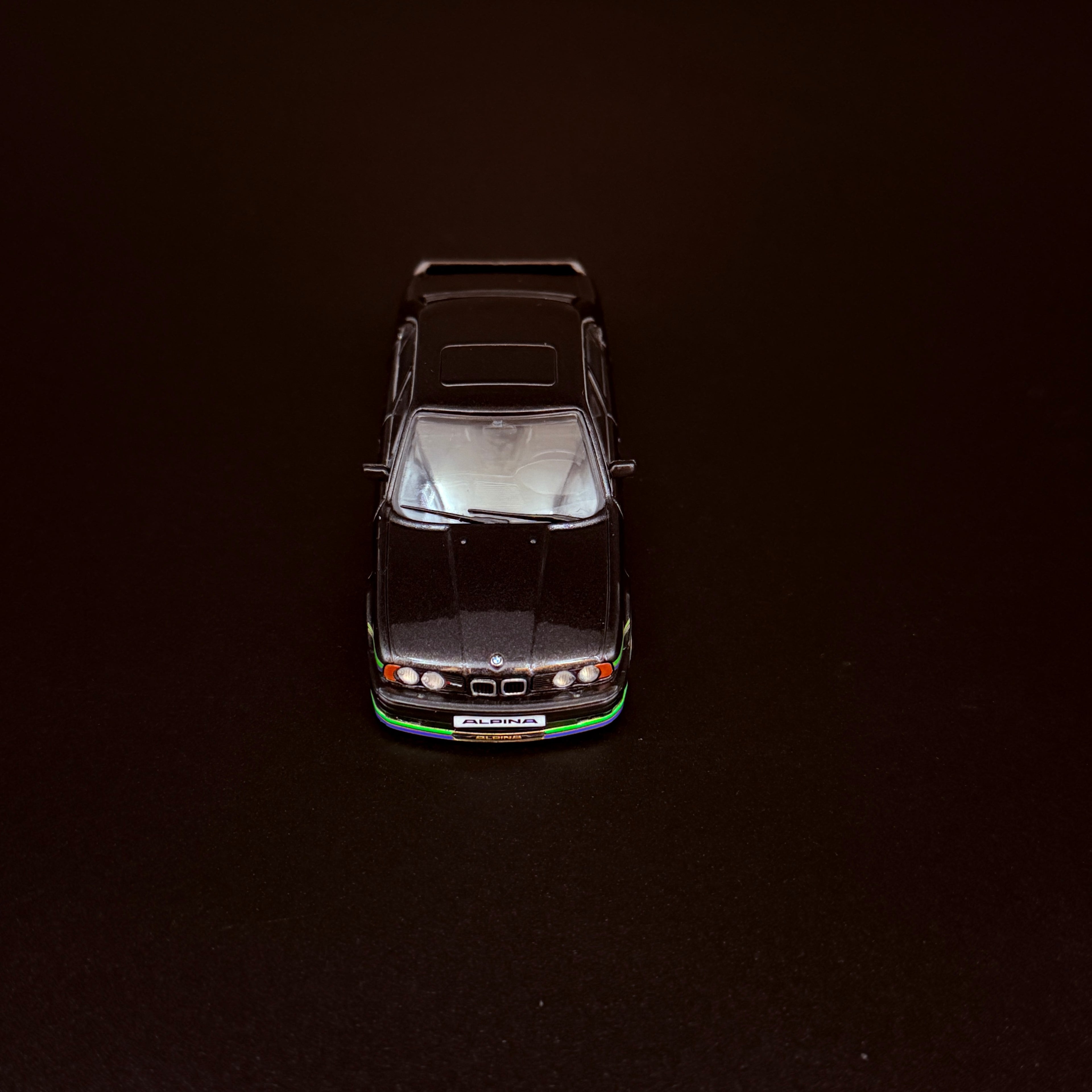 BMW Alpina B10 Bi-Turbo (E34) 1994 – Schwarz Maßstab 1:43 von Solido