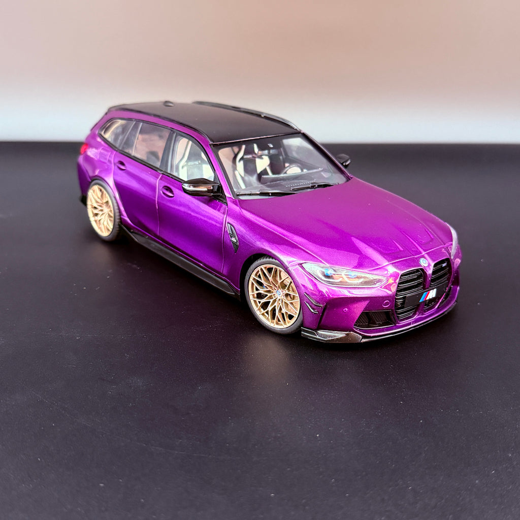BMW M3 Competition M xDrive Touring 2024 – Twilight Purple Pearl Metallic Maßstab 1:18 von Solido