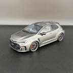 Toyota GR Corolla Morizo Edition 2022 – Grau Maßstab 1:18 von OTTOmobile