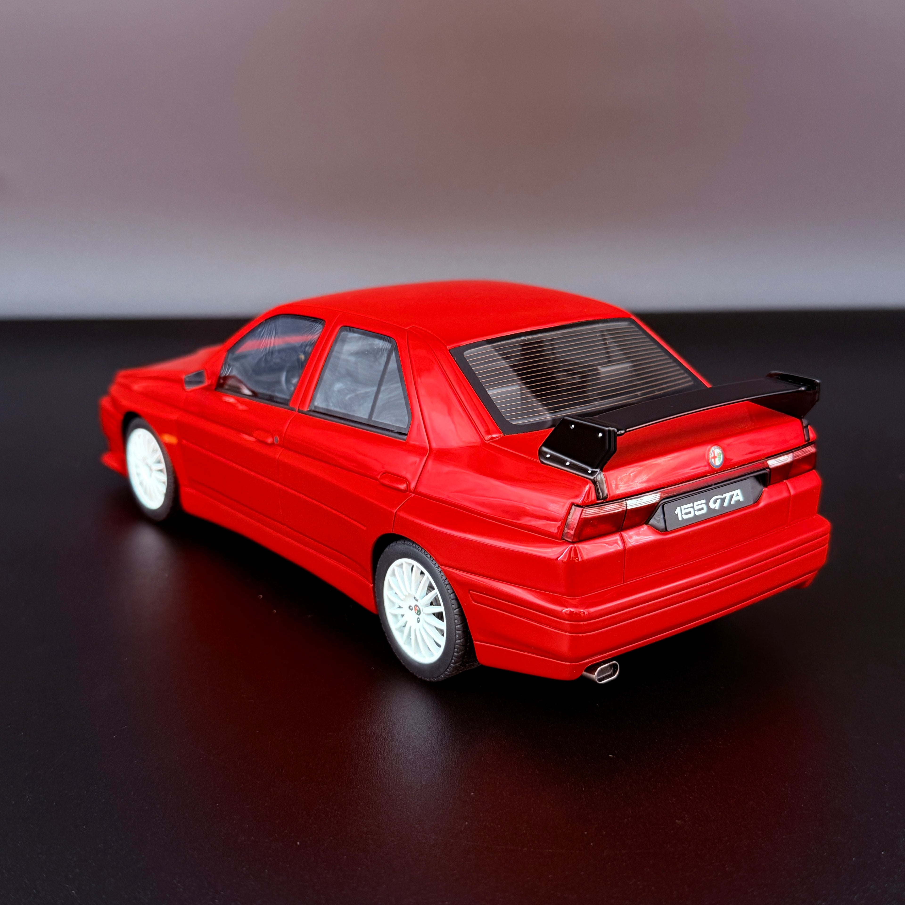 Alfa Romeo 155 GTA Stradale 1993 – Maßstab 1:18 von OTTOmobile