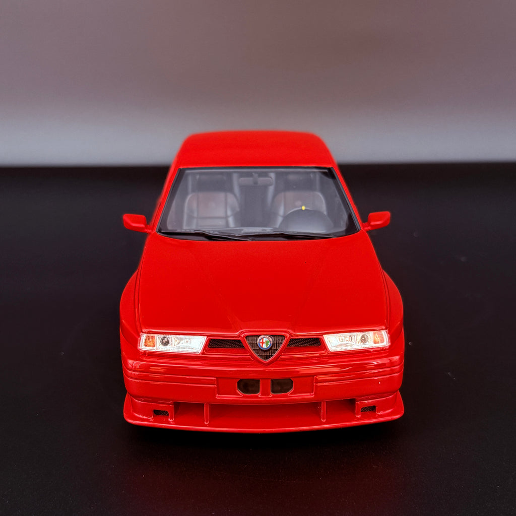 Alfa Romeo 155 GTA Stradale 1993 – Maßstab 1:18 von OTTOmobile