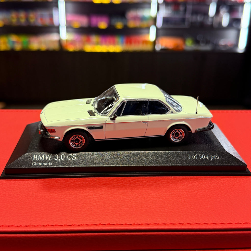 BMW 3.0 CS (E9) 1969 fehér 1:43, Minichamps