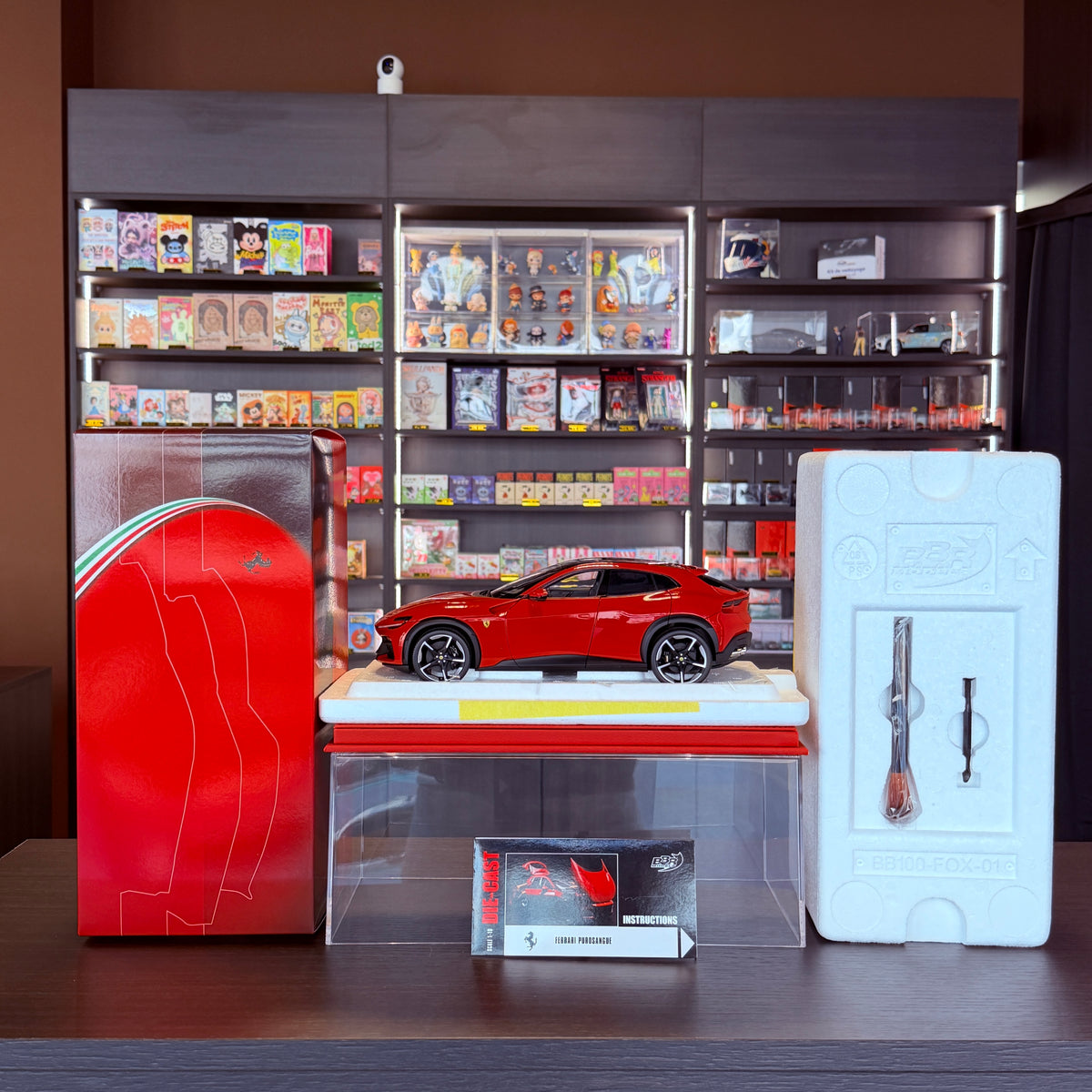 Ferrari Purosangue Rosso Corsa 1:18 – BBR Full Opening Diecast
