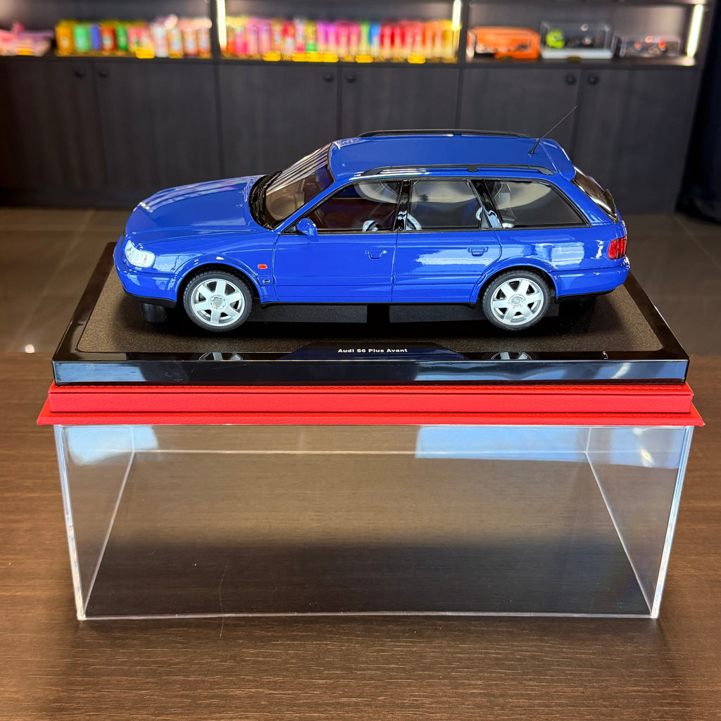 Audi S6 Plus (C4) Avant 1995 perleťově modrá Nogaro – 1:18 OttOmobile