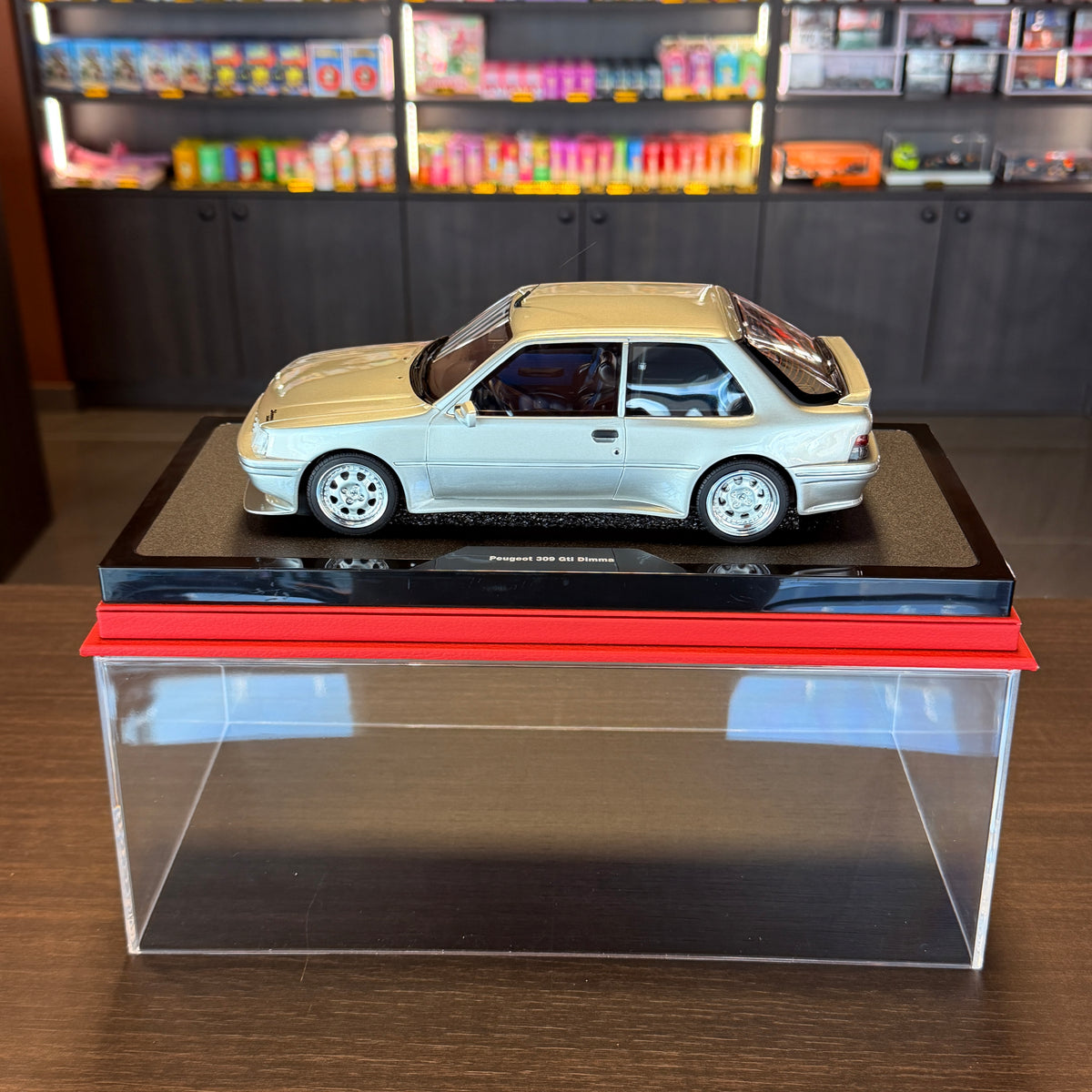 Peugeot 309 GTI 16 Dimma Kompressor 1995 Γκρι Μεταλλικό – 1:18 OttOmobile