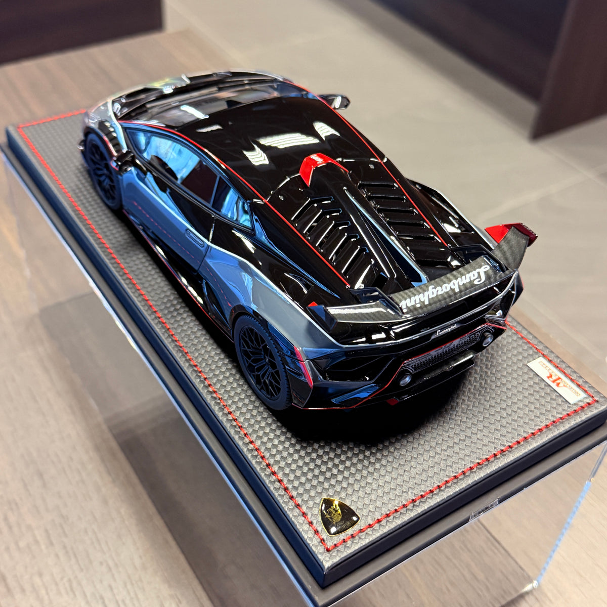 Lamborghini Huracán STJ Grigio Telesto 1:18 | MR Collection