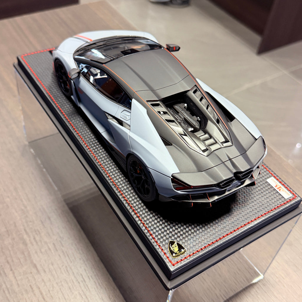 Lamborghini Revuelto NA63 šedá Acheso 1:18 | MR Collection