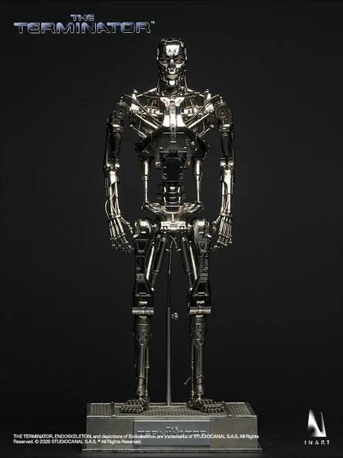 INART Collectibles - The Terminator - T-800 Endoskeleton - 1:6 Collectible Figure